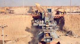 陜西藍(lán)田縣制沙機(jī)械廠山碎石機(jī)廠家